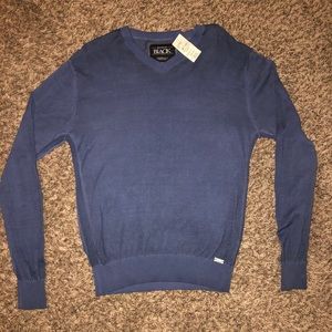 Buckle V-Neck Sweater